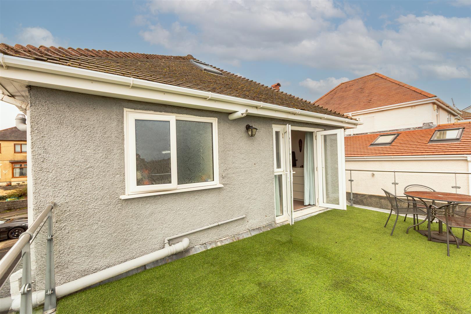 Lon Mafon, Sketty, Swansea, SA2 9ER